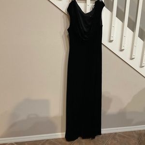 Black dress crimson by Lawrence Kurtz